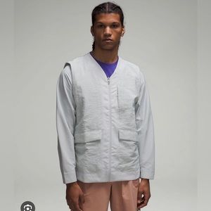 Mens Lululemon Water Repellent Hike Convertible Bomber NEW